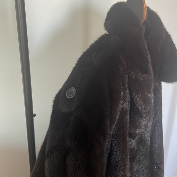 Mink Fur Coat - Picture 4 of 4